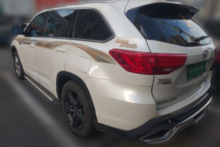 Used Toyota Highlander 2017 2.0T Four-Wheel Drive Luxury Navigation Version 7 Seats Rear Left 45 Deg