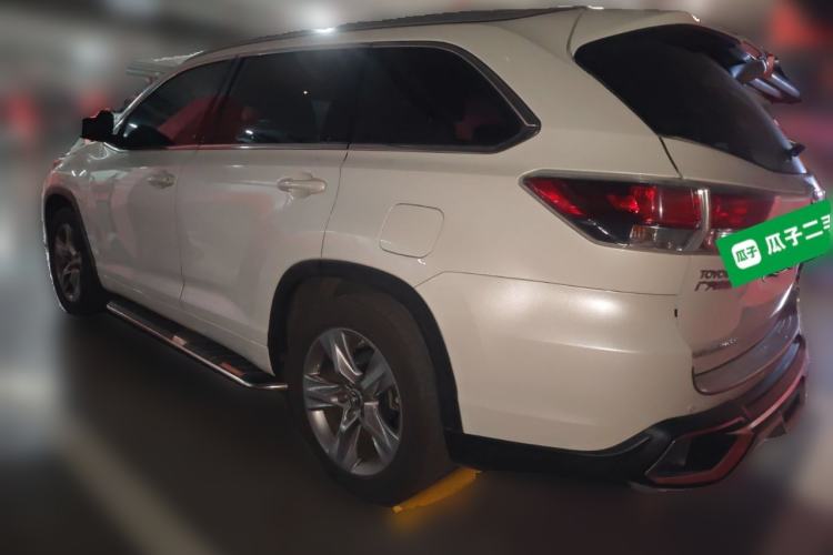 Used Toyota Highlander 2017 2.0T Four-Wheel Drive Luxury Edition 7 Seats Rear Left 45 Deg