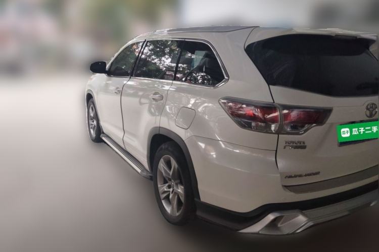 Used Toyota Highlander 2017 2.0T Four-Wheel Drive Luxury Edition 7 Seats Rear Left 45 Deg