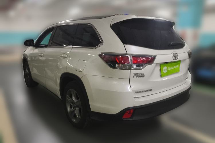 Used Toyota Highlander 2017 2.0T Two-Wheel Drive Luxury Edition 7 Seats Rear Left 45 Deg