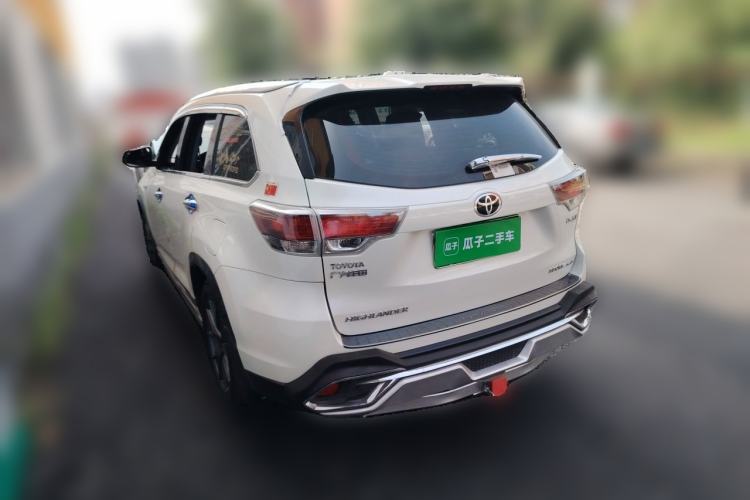 Used Toyota Highlander 2017 2.0T Four-Wheel Drive Luxury Edition 7 Seats Rear Left 45 Deg