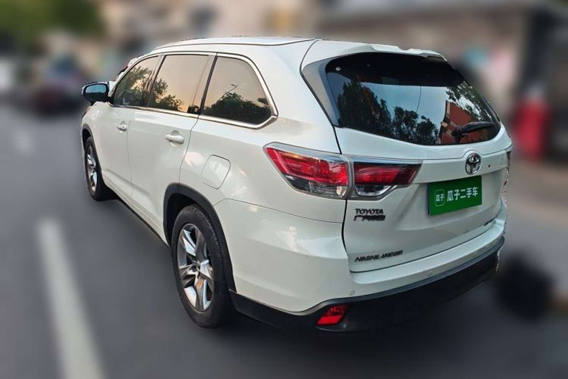 Used Toyota Highlander 2017 2.0T Four-Wheel Drive Ultimate Edition 7 Seats Rear Left 45 Deg