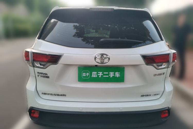 Used Toyota Highlander 2017 2.0T Four-Wheel Drive Luxury Edition 7 Seats Rear