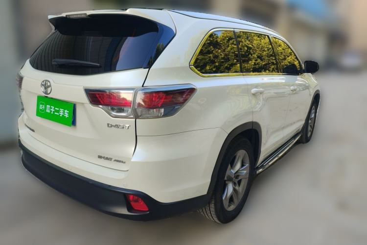 Used Toyota Highlander 2017 2.0T Four-Wheel Drive Luxury Edition 7 Seats Rear Right 45 Deg