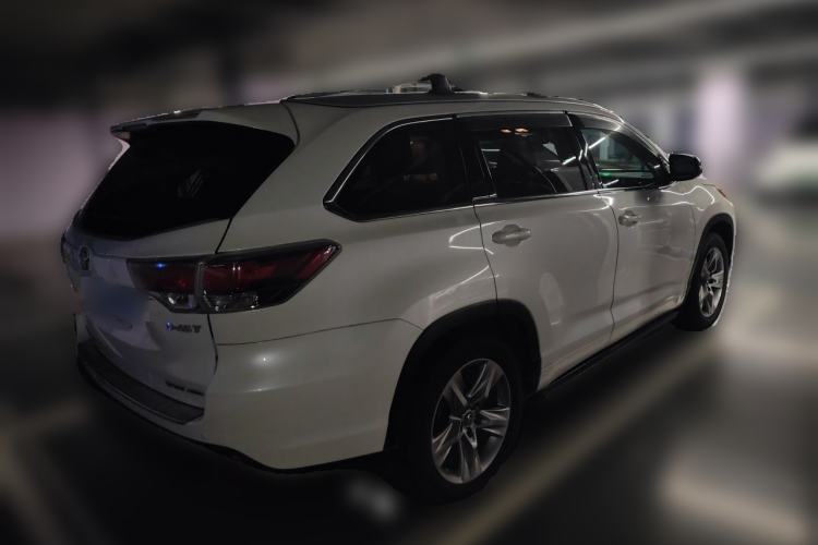Used Toyota Highlander 2017 2.0T Four-Wheel Drive Luxury Edition 7 Seats Rear Right 45 Deg