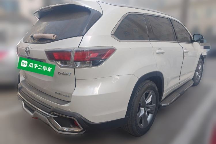 Used Toyota Highlander 2017 2.0T Four-Wheel Drive Luxury Edition 7 Seats Rear Right 45 Deg