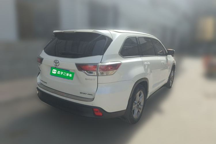 Used Toyota Highlander 2017 2.0T Four-Wheel Drive Luxury Edition 7 Seats Rear Right 45 Deg