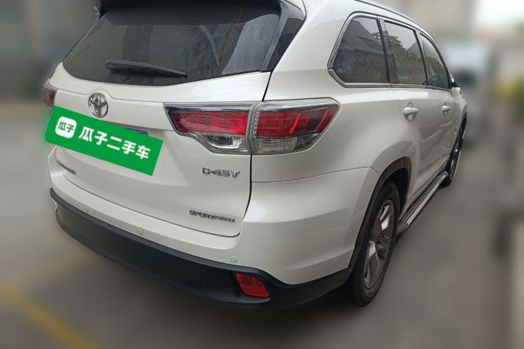Used Toyota Highlander 2017 2.0T Four-Wheel Drive Luxury Edition 7 Seats Rear Right 45 Deg