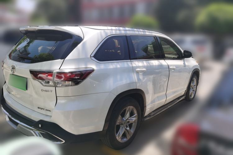 Used Toyota Highlander 2017 2.0T Four-Wheel Drive Luxury Edition 7 Seats Rear Right 45 Deg