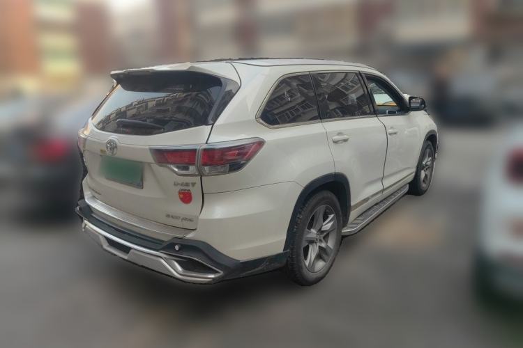 Used Toyota Highlander 2017 2.0T Four-Wheel Drive Luxury Edition 7 Seats Rear Right 45 Deg