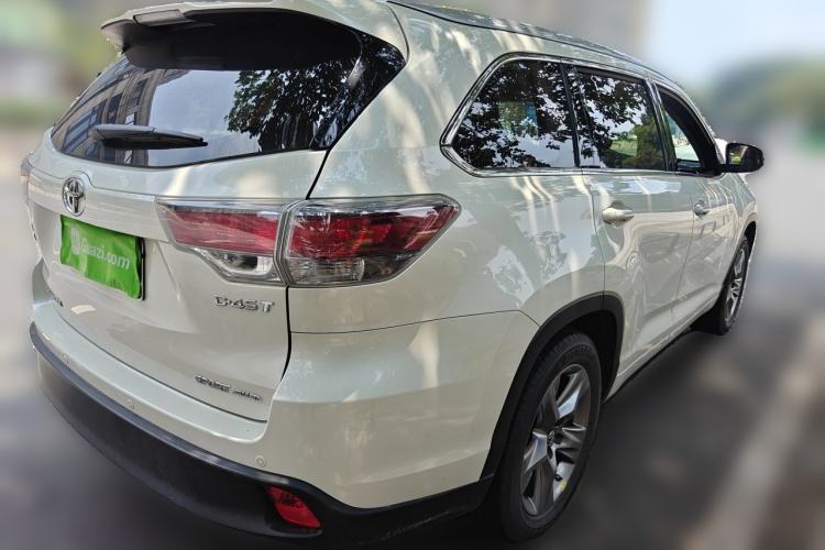 Used Toyota Highlander 2017 2.0T Four-Wheel Drive Luxury Edition 7 Seats Rear Right 45 Deg