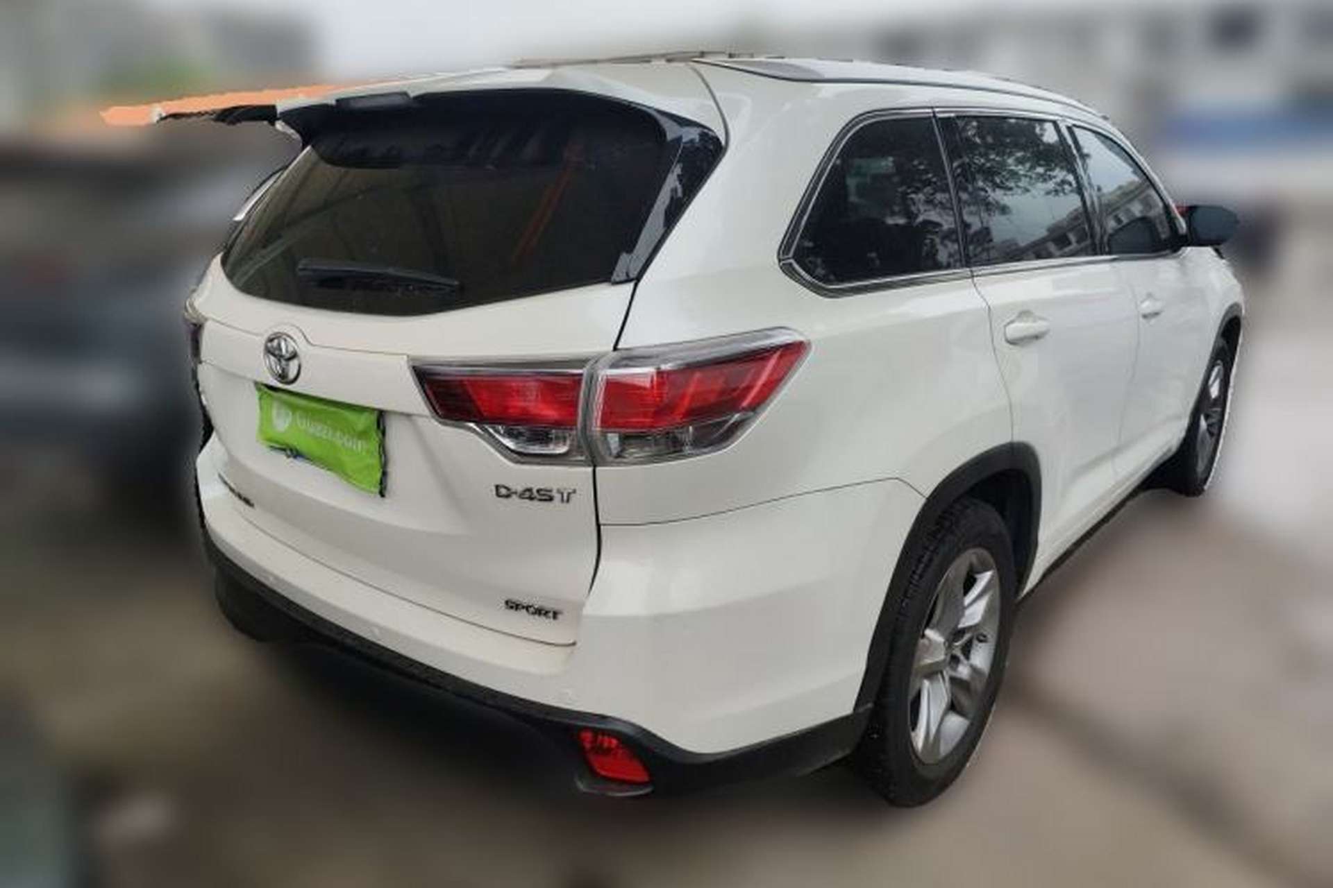 Used Toyota Highlander 2017 2.0T Two-Wheel Drive Luxury Edition 7 Seats Rear Right 45 Deg