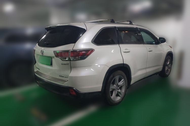 Used Toyota Highlander 2017 2.0T Four-Wheel Drive Luxury Edition 7 Seats Rear Right 45 Deg
