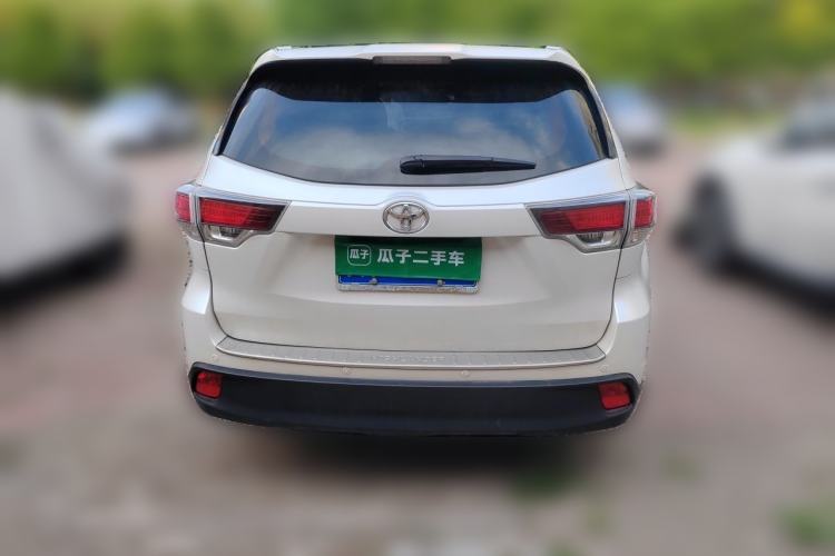 Used Toyota Highlander 2017 2.0T Four-Wheel Drive Luxury Edition 7 Seats Rear