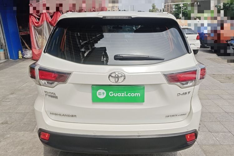 Used Toyota Highlander 2017 2.0T Four-Wheel Drive Luxury Edition 7 Seats Rear