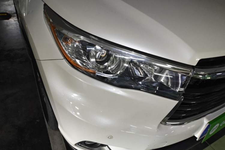 Used Toyota Highlander 2017 2.0T Four-Wheel Drive Luxury Edition 7 Seats Right Front Headlight