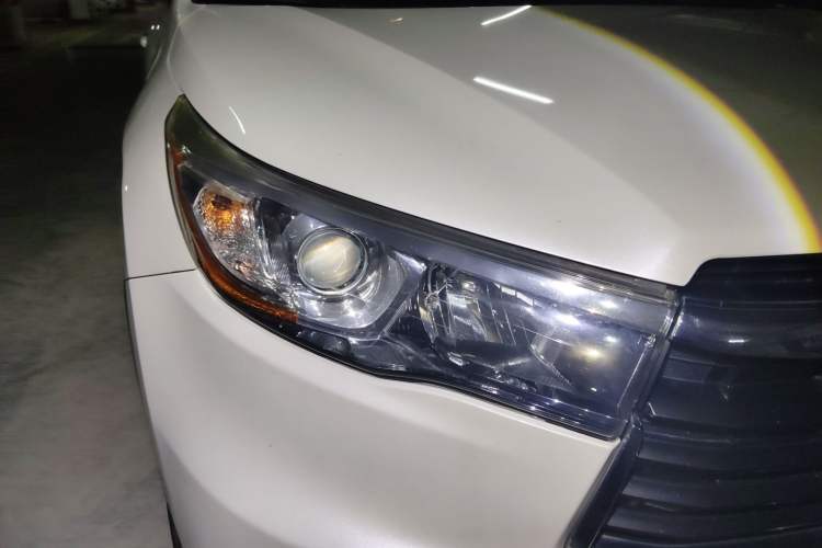 Used Toyota Highlander 2017 2.0T Four-Wheel Drive Luxury Edition 7 Seats Right Front Headlight