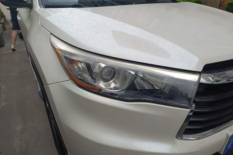 Used Toyota Highlander 2017 2.0T Four-Wheel Drive Luxury Edition 7 Seats Right Front Headlight