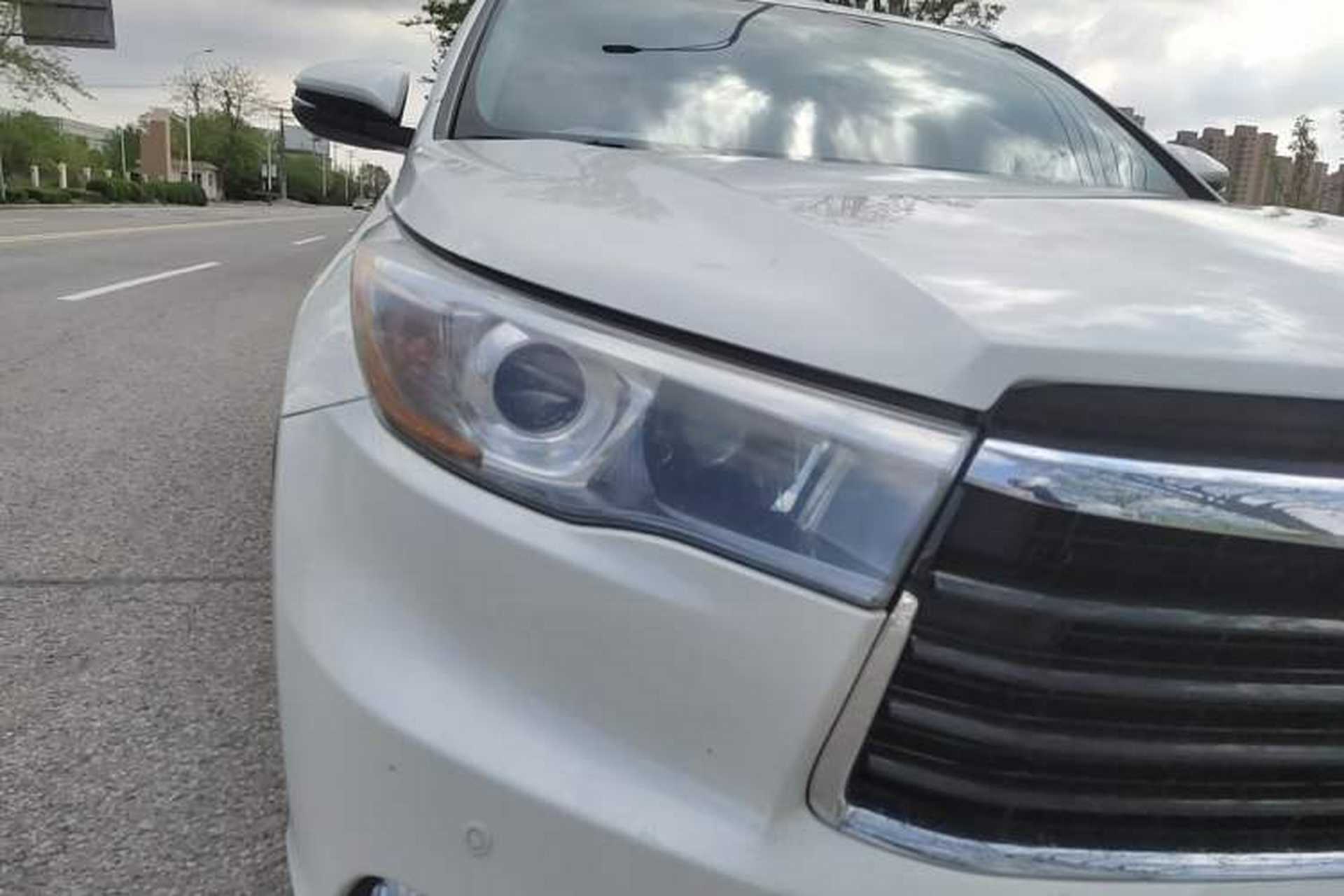 Used Toyota Highlander 2017 2.0T Four-Wheel Drive Luxury Edition 7 Seats Right Front Headlight