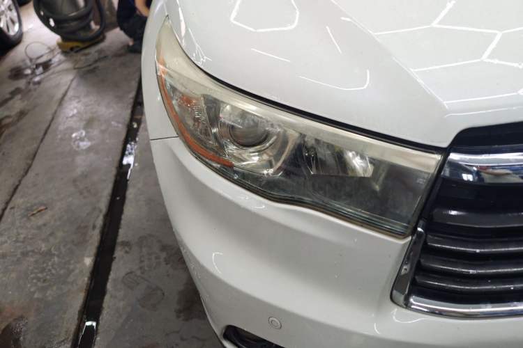 Used Toyota Highlander 2017 2.0T Four-Wheel Drive Luxury Edition 7 Seats Right Front Headlight
