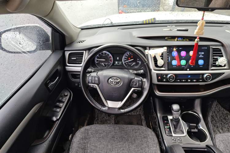 Used Toyota Highlander 2017 2.0T Four-Wheel Drive Luxury Edition 7 Seats
