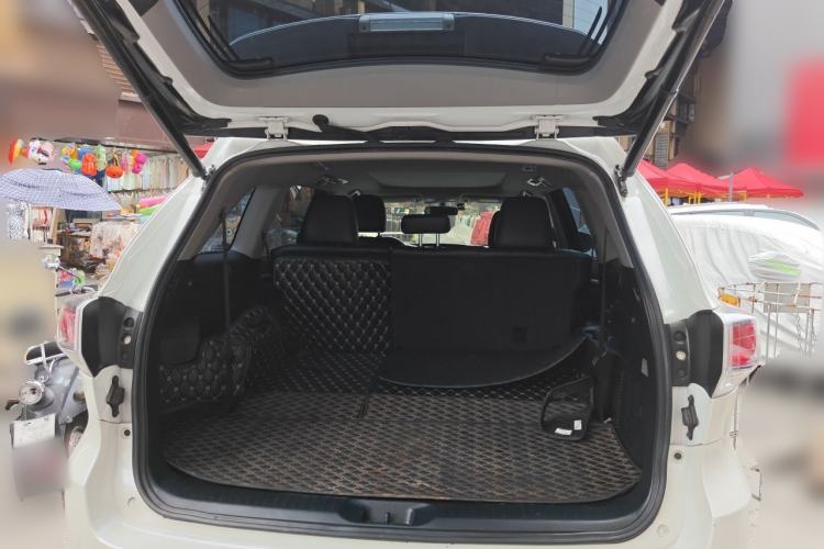 Used Toyota Highlander 2017 2.0T Four-Wheel Drive Ultimate Edition 7 Seats Trunk