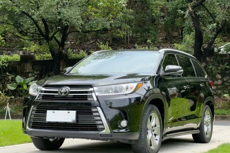 Ojetý Toyota Highlander 2018 2.0T Four-Wheel Drive Prestige Version 7 Seats China V Emission Standard Guazi used car, China used car export, Used car for sale, Used  cars, Cheapest cars for sale