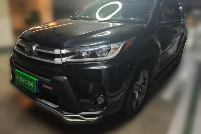 Used Toyota Highlander 2018 2.0T Four-Wheel Drive Luxury Edition 7 Seats China V Emission Standard