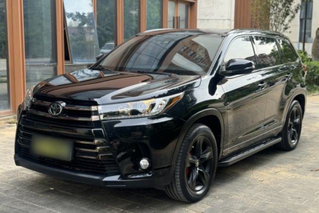 Used Toyota Highlander 2018 2.0T Four-Wheel Drive Knight Edition 7 Seats China VI Standard