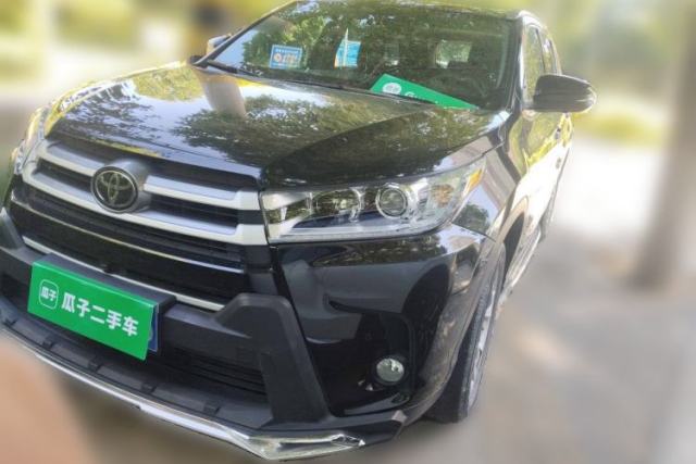 Used Toyota Highlander 2018 2.0T Four-Wheel Drive Luxury Version 7 Seats China VI Standard