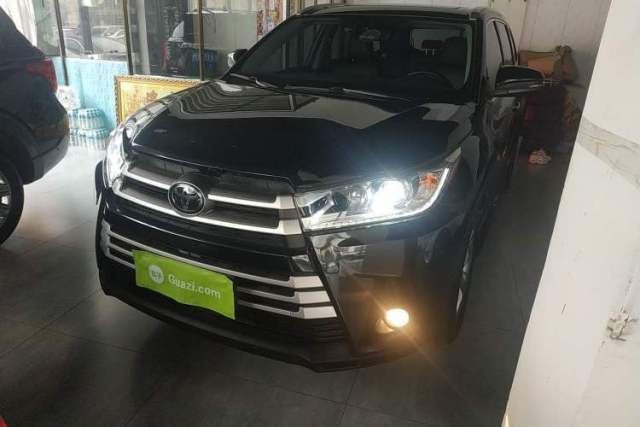 Used Toyota Highlander 2018 2.0T Four-Wheel Drive Luxury Edition 7 Seats China V Emission Standard