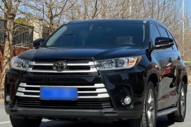 Used Toyota Highlander 2018 2.0T Four-Wheel Drive Luxury Edition 7 Seats China V Emission Standard
