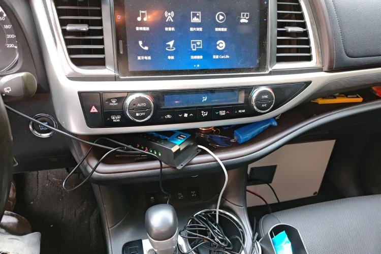 Used Toyota Highlander 2018 2.0T Four-Wheel Drive Ultimate Edition 7-Seater Emission Standard China V Audio And AC Panel