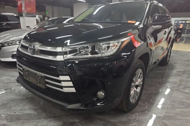 Used Toyota Highlander 2018 2.0T Two-Wheel Drive Elite Version 5 Seats China VI Standard