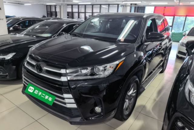 Used Toyota Highlander 2018 2.0T Two-Wheel-Drive Luxury Edition 7 Seats Emission Standard China V