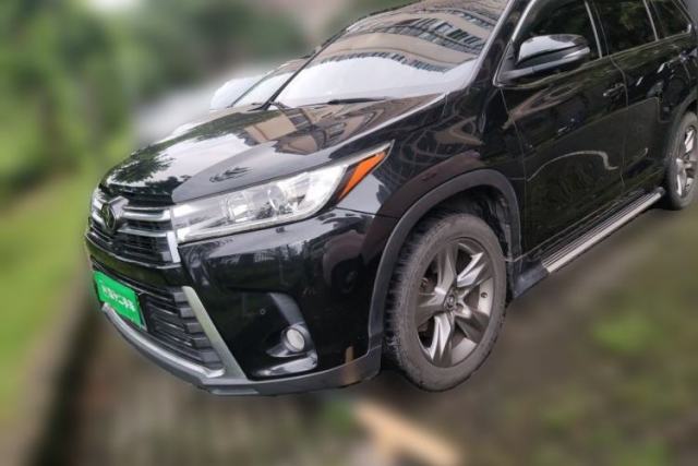 Used Toyota Highlander 2018 2.0T Four-Wheel Drive Prestige Version 7 Seats China V Emission Standard
