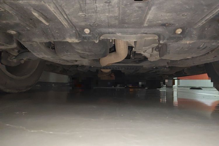 Used Toyota Highlander 2018 2.0T Two-Wheel-Drive Luxury Edition 7 Seats Emission Standard China V Chassis Front