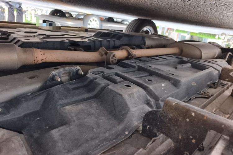 Used Toyota Highlander 2018 2.0T Four-Wheel Drive Prestige Version 7 Seats China VI Standard Chassis Front Right