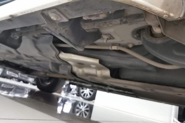 Used Toyota Highlander 2018 2.0T Two-Wheel Drive Elite Version 5 Seats China VI Standard Chassis Rear Left