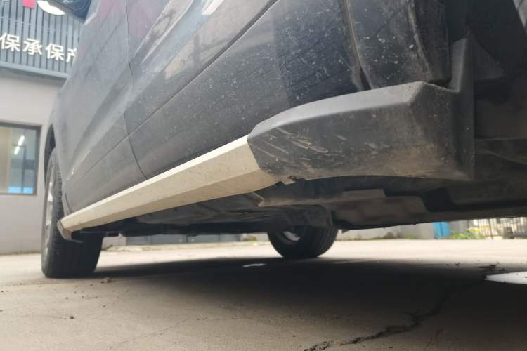 Used Toyota Highlander 2018 2.0T Four-Wheel Drive Luxury Version 7 Seats China VI Standard Chassis Rear Left