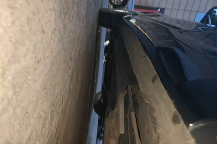 Used Toyota Highlander 2018 2.0T Two-Wheel Drive Elite Version 5 Seats China VI Standard Chassis Rear Left