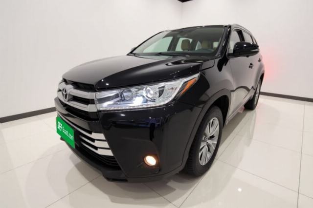 Toyota Highlander 2018 2.0T Two-Wheel Drive Elite Edition 7 Seats China VI Standard usado