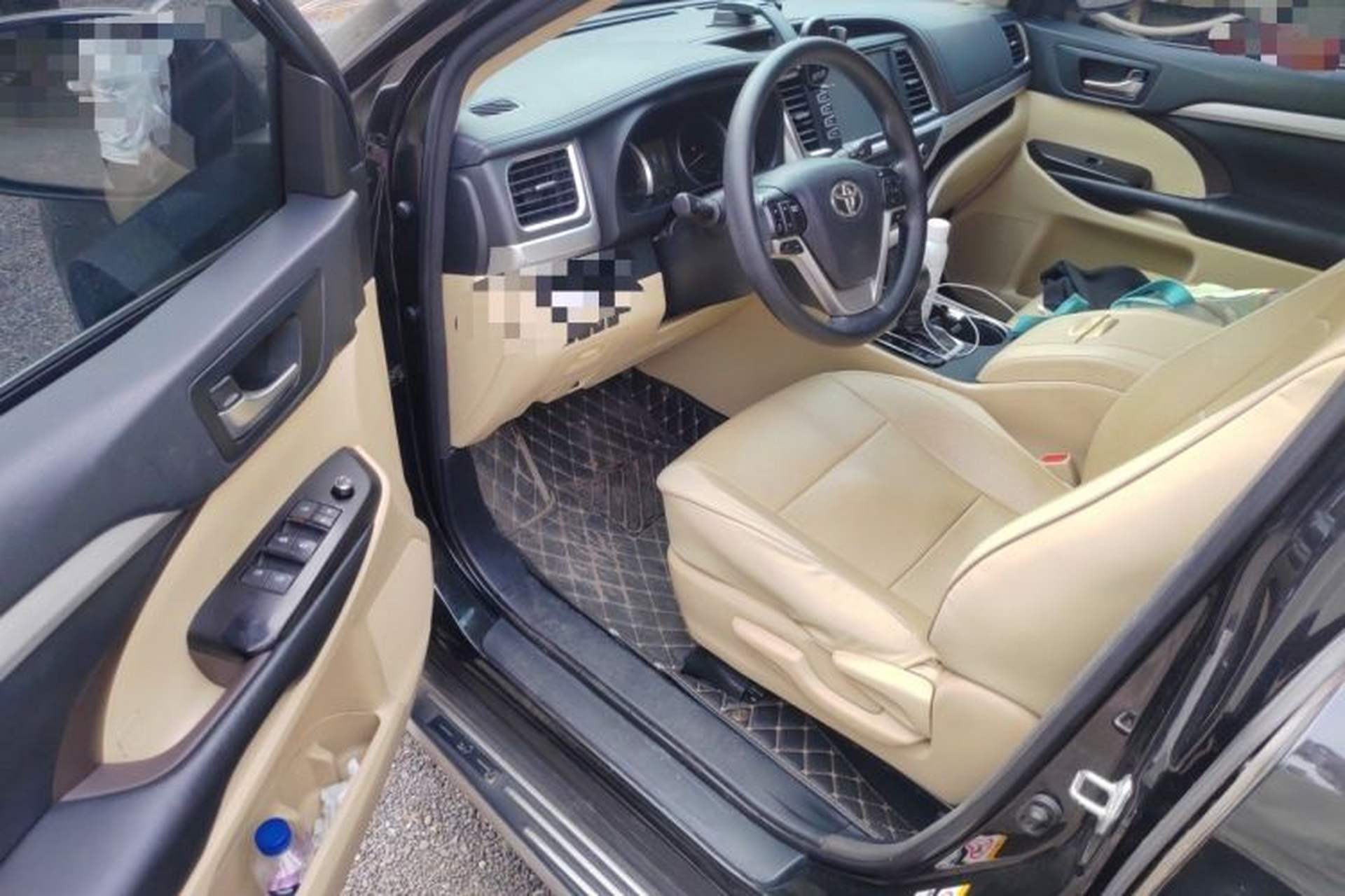 Used Toyota Highlander 2018 2.0T Four-Wheel Drive Elite Edition 7 Seats China V Standard Driver Seat