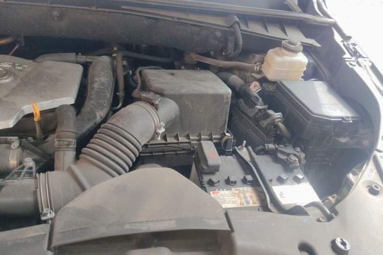 Used Toyota Highlander 2018 2.0T Four-Wheel Drive Supreme Edition 7-Seater China VI Engine Bay Left