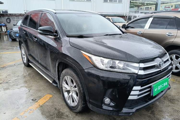 Used Toyota Highlander 2018 2.0T Four-Wheel Drive Elite Edition 7 Seats China VI Standard Exterior 1