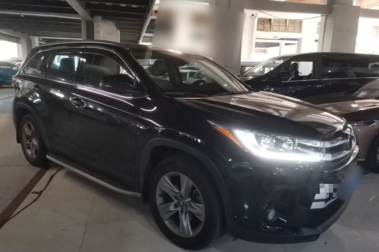 Used Toyota Highlander 2018 2.0T Four-Wheel Drive Luxury Version 7 Seats China VI Standard Exterior 1