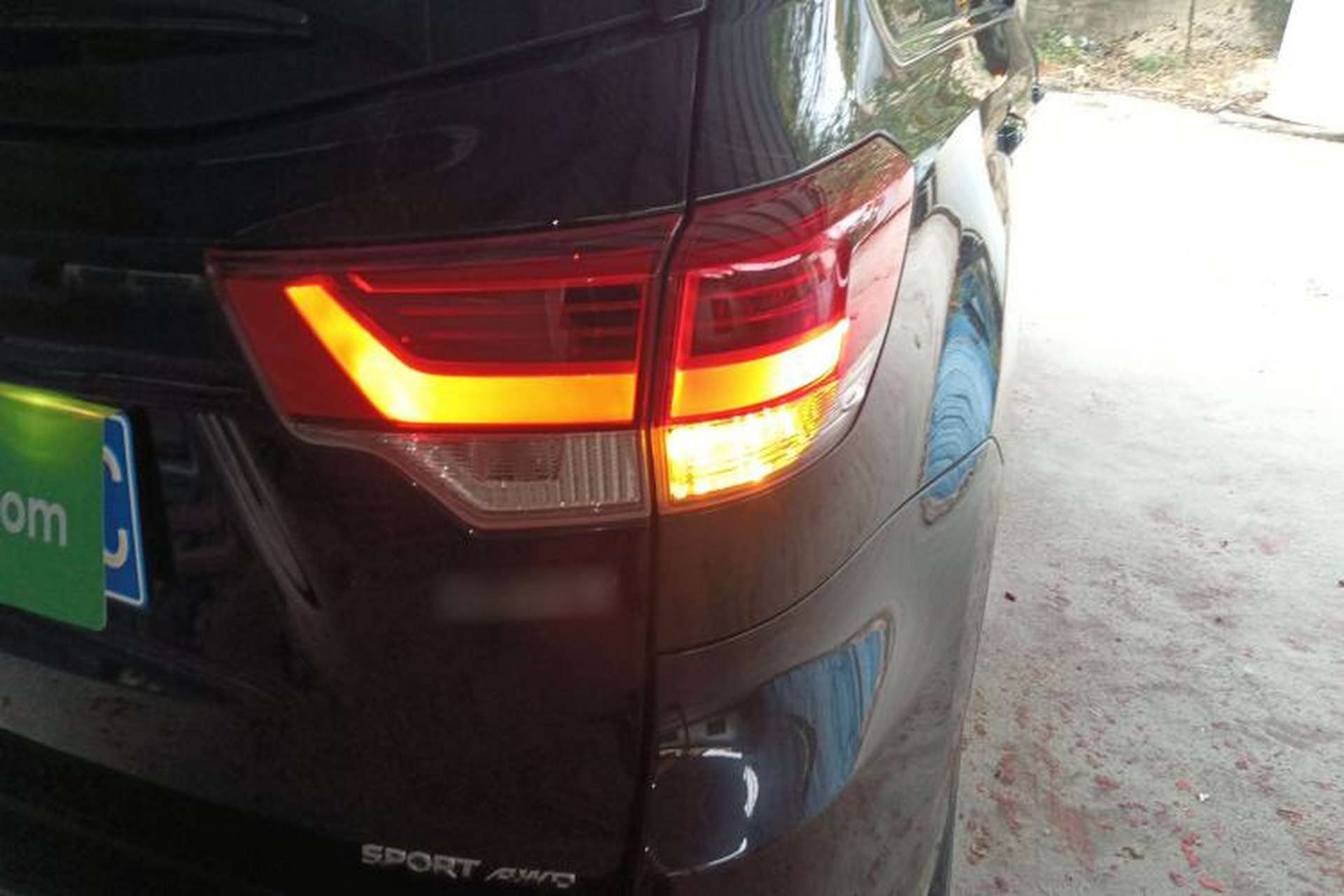 Used Toyota Highlander 2018 2.0T Four-Wheel Drive Prestige Version 7 Seats China VI Standard Exterior 1