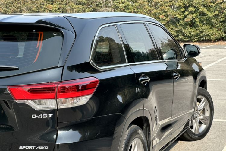 Used Toyota Highlander 2018 2.0T Four-Wheel Drive Prestige Version 7 Seats China VI Standard Exterior 10
