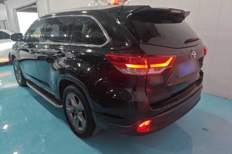 Used Toyota Highlander 2018 2.0T Four-Wheel Drive Luxury Version 7 Seats China VI Standard Exterior 2