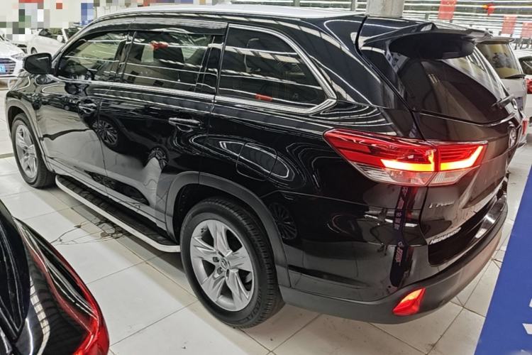 Used Toyota Highlander 2018 2.0T Four-Wheel Drive Luxury Version 7 Seats China VI Standard Exterior 2